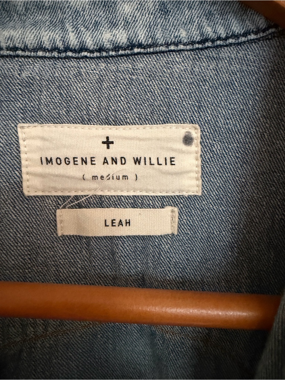 Imogene and Willie Leah sleeveless shirt - Picture 4 of 5